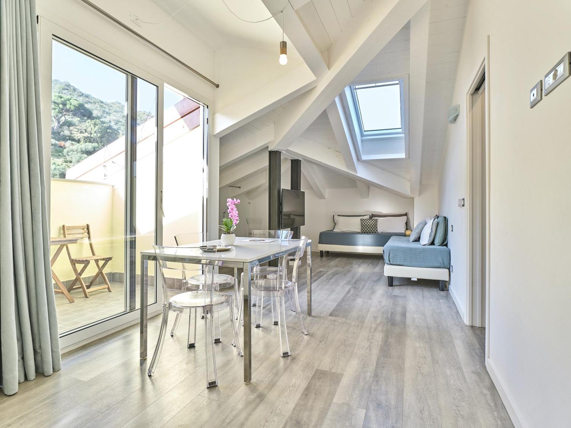 Sotto Il Cielo Apartment Finale Ligure Luaran gambar